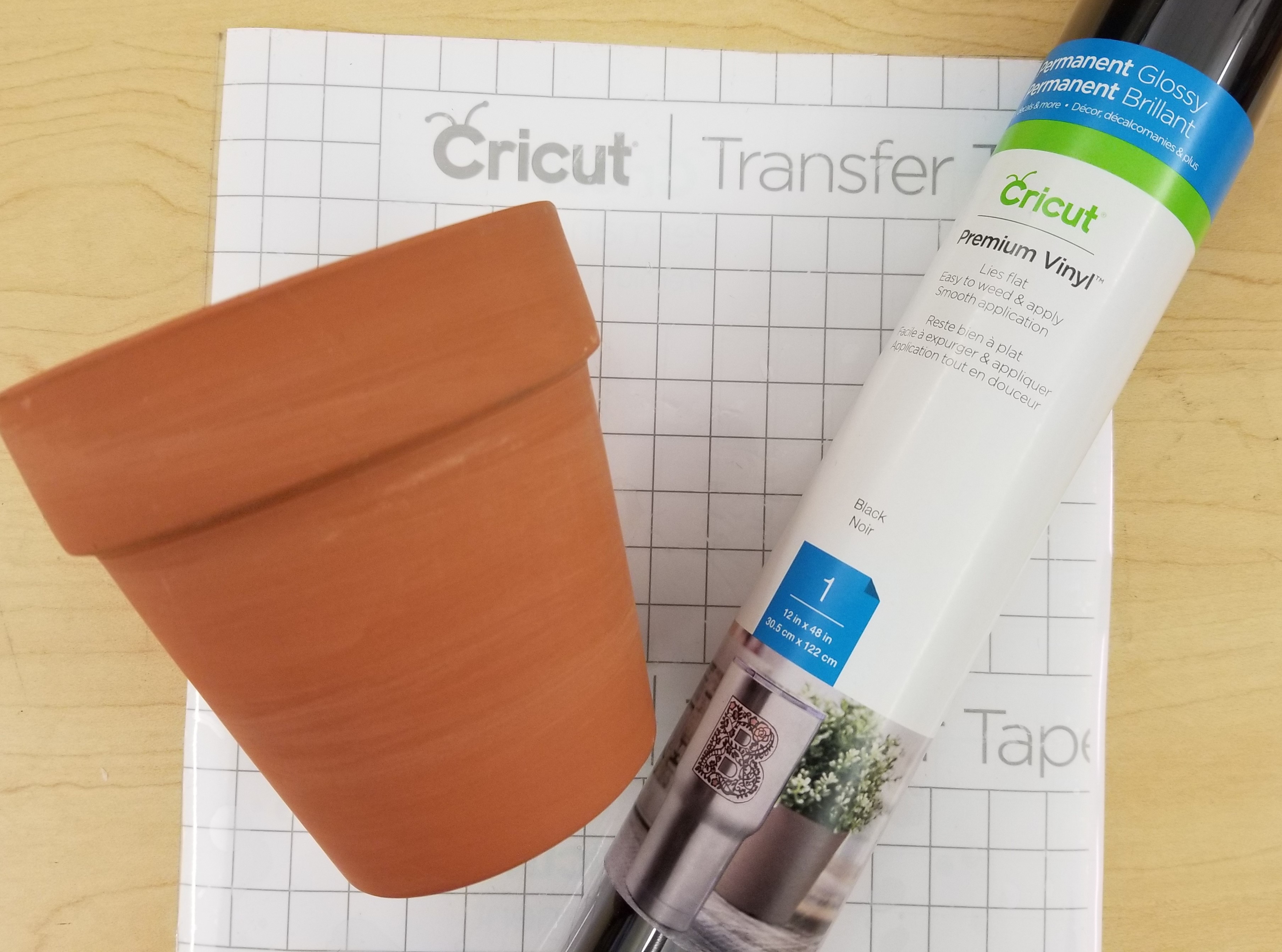 terracotta planter, Cricut transfer tape, Cricut premium vinyl