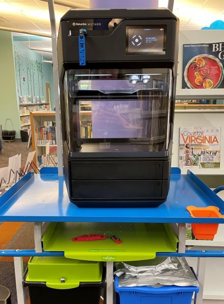 Next-Generation desktop 3D printing platform by Makerbot