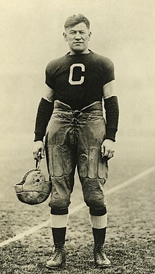 Photo of Jim Thorpe in football uniform