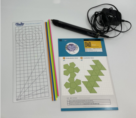 3D pen with mat and pattern