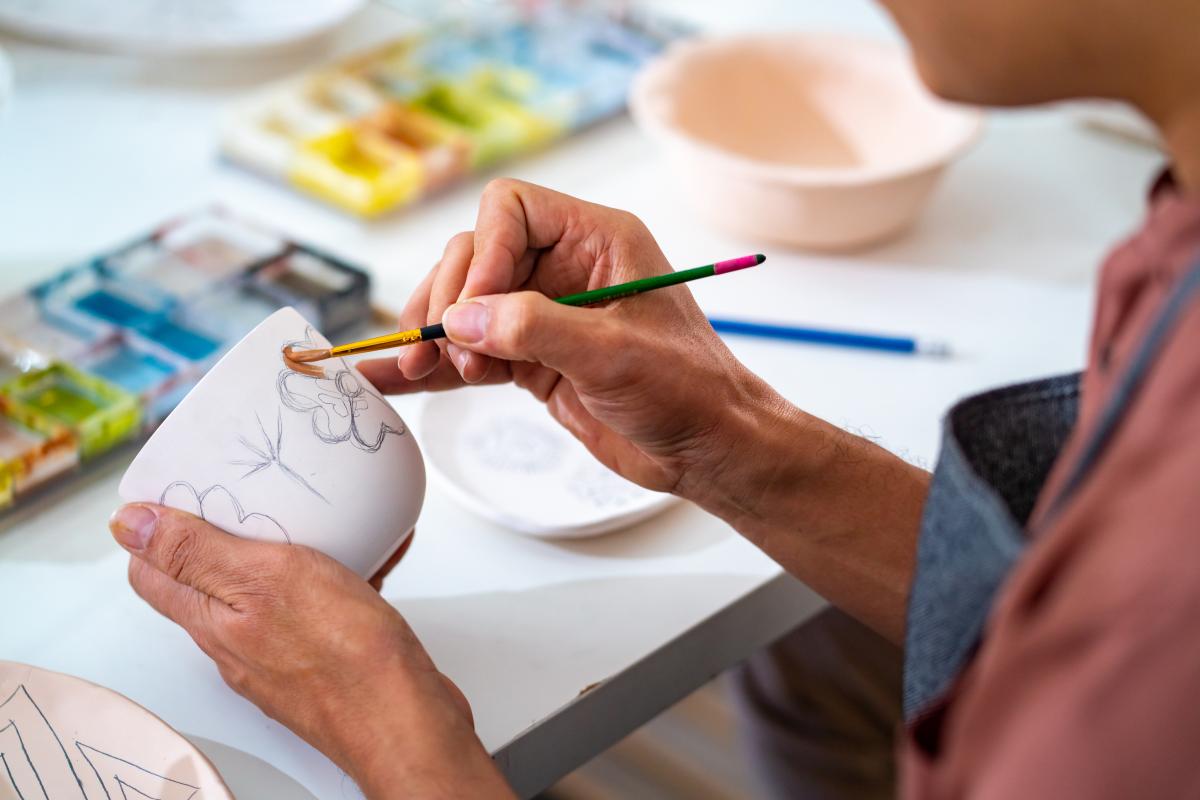 mug being painted