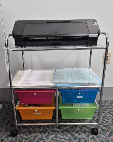 Silhouette Cameo 4 machine on a rolling cart 